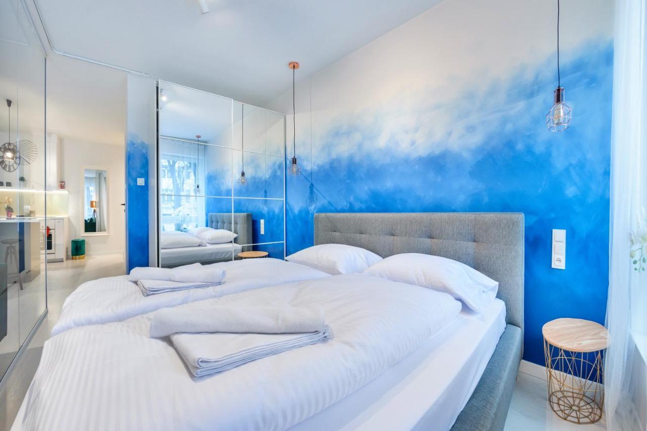 Apartamenty Sun & Snow Riverfront グダニスク エクステリア 写真