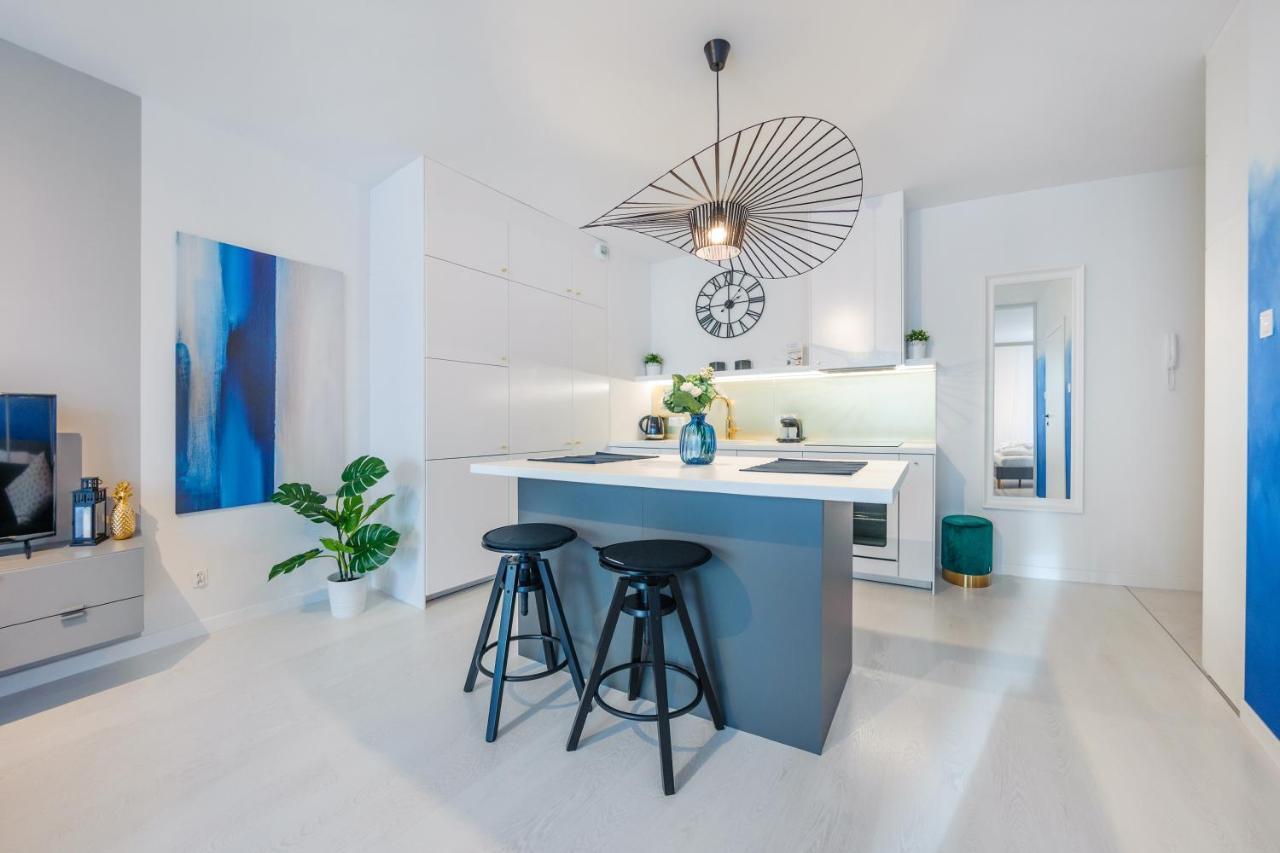 Apartamenty Sun & Snow Riverfront グダニスク エクステリア 写真